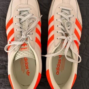 Adidas Women's Sneakers in Cream and Orange